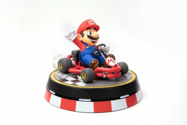 Super Mario: Mario Kart Collector