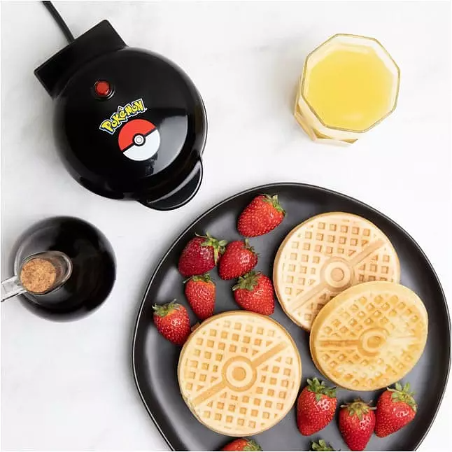 Product Image for Pokemon: Pokeball Våffeljärn